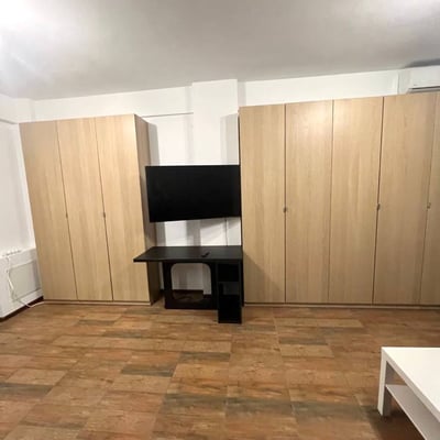 Vermietung einer gemütlichen möblierten 2-Zimmer-Wohnung, Bukarest, Rumänien